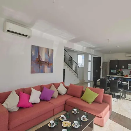 Villa Pearl 17 Protaras